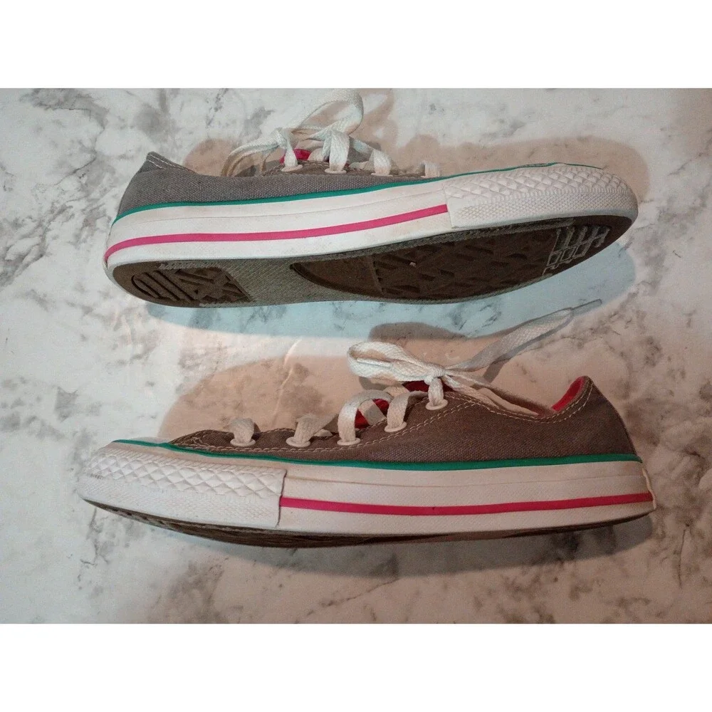 Converse All-Star Shoes Size 2